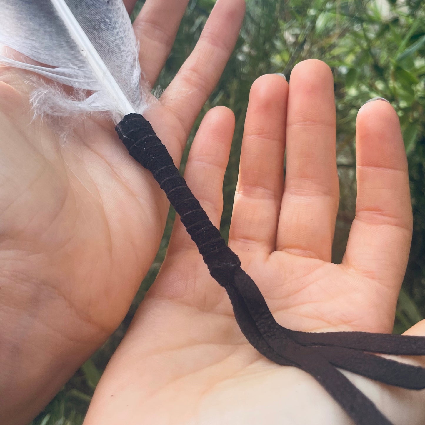 Ventaglio Sciamanico Piuma Singola Tacchino e Selenite