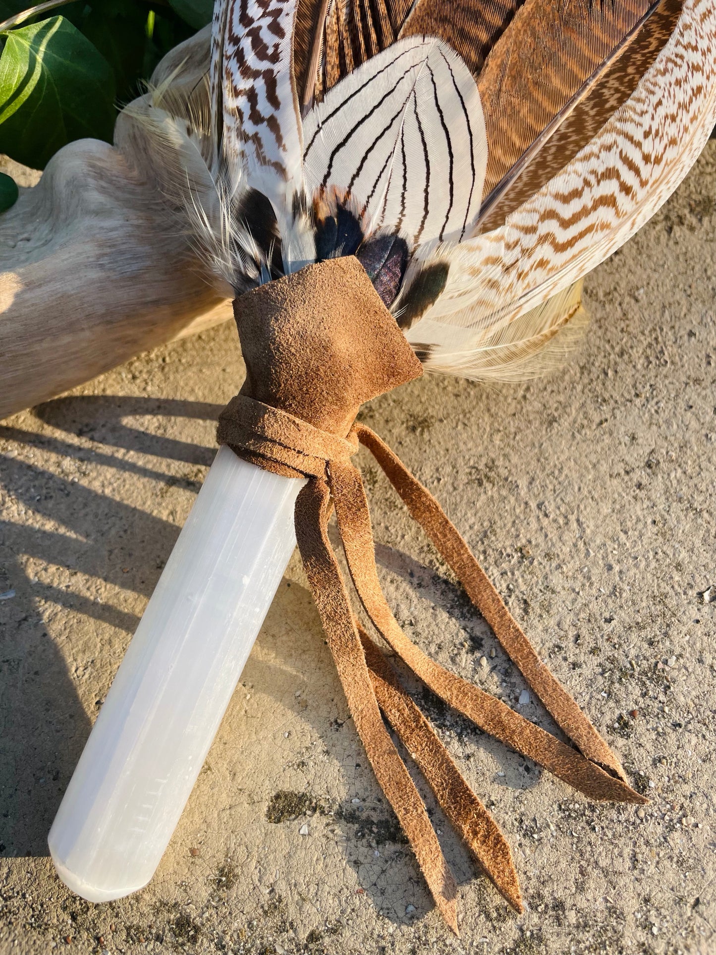 Selenite Prayer Fan - Feminine Energy Sky