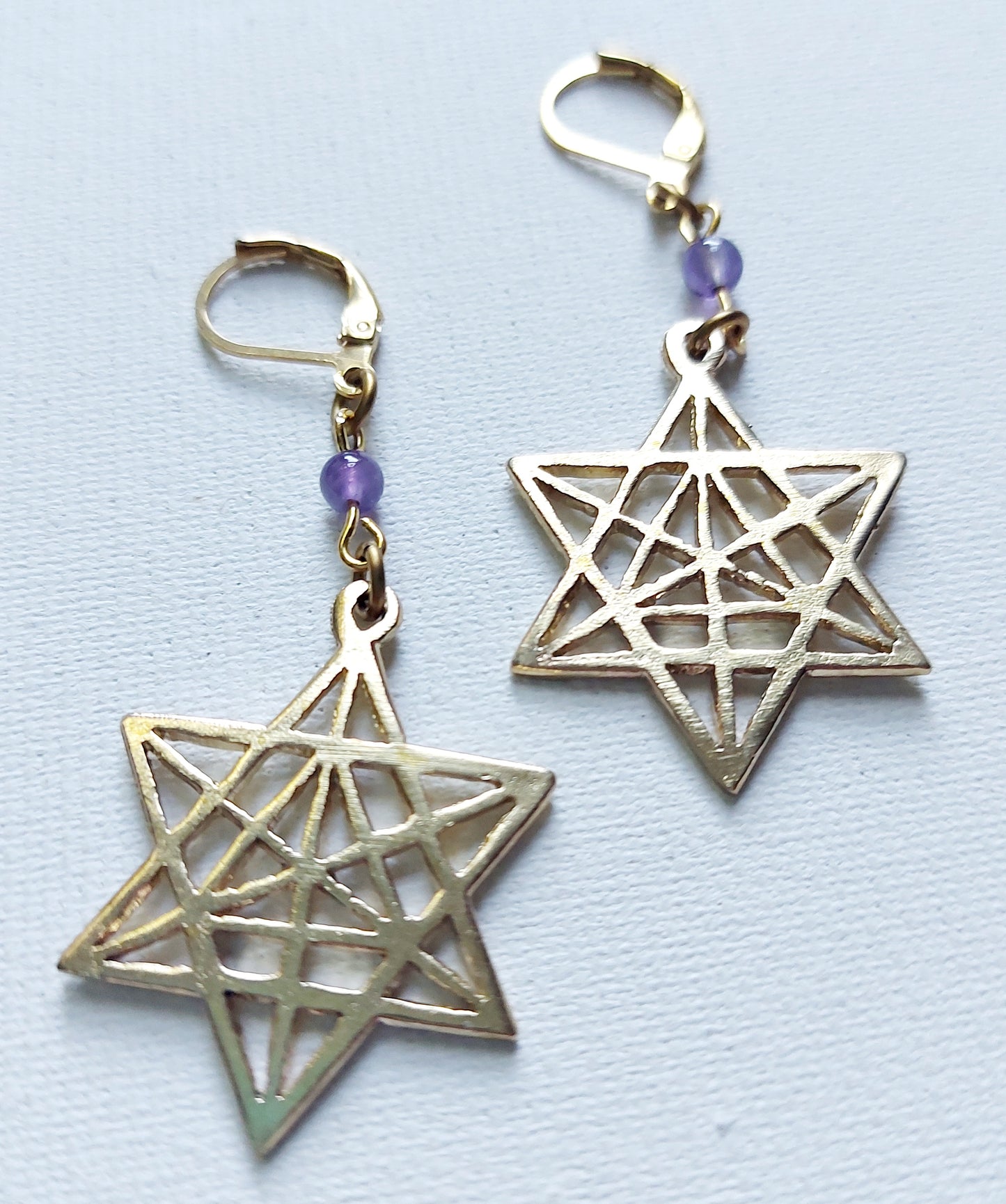 Merkaba Kuan Yin Orecchini in Ottone con Ametista