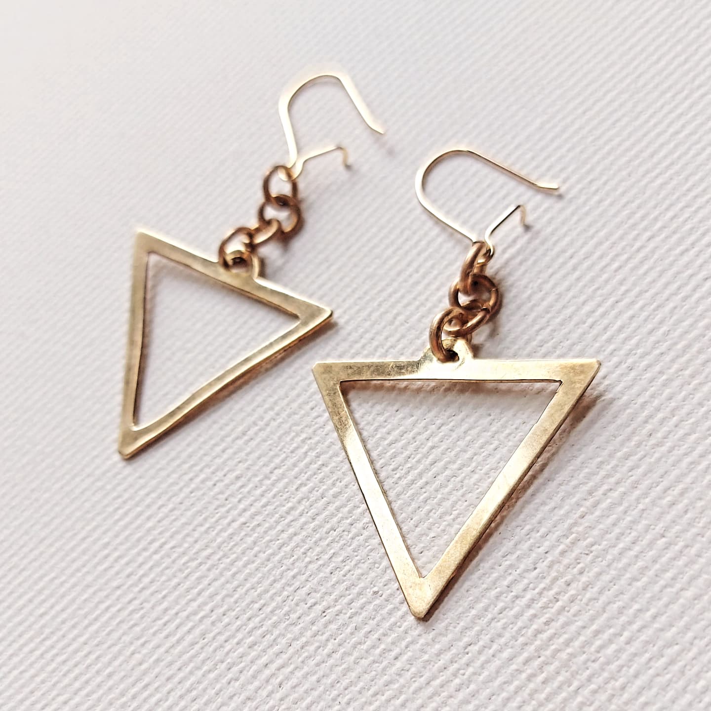 Kali Triangolo Orecchini in Ottone