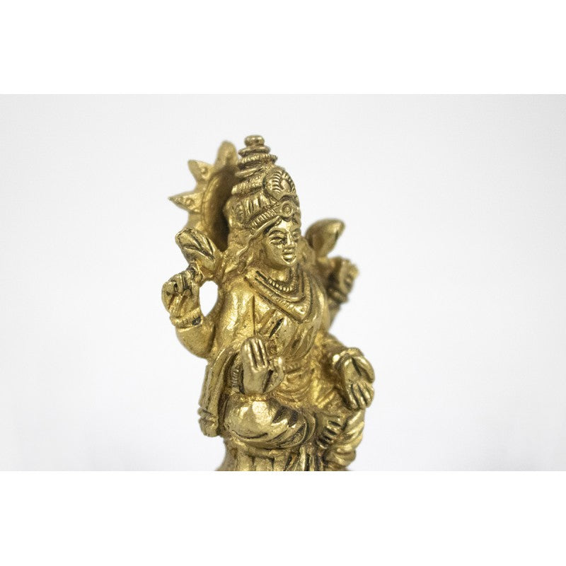 Statua Dea Lakshmi con Fiore di Loto