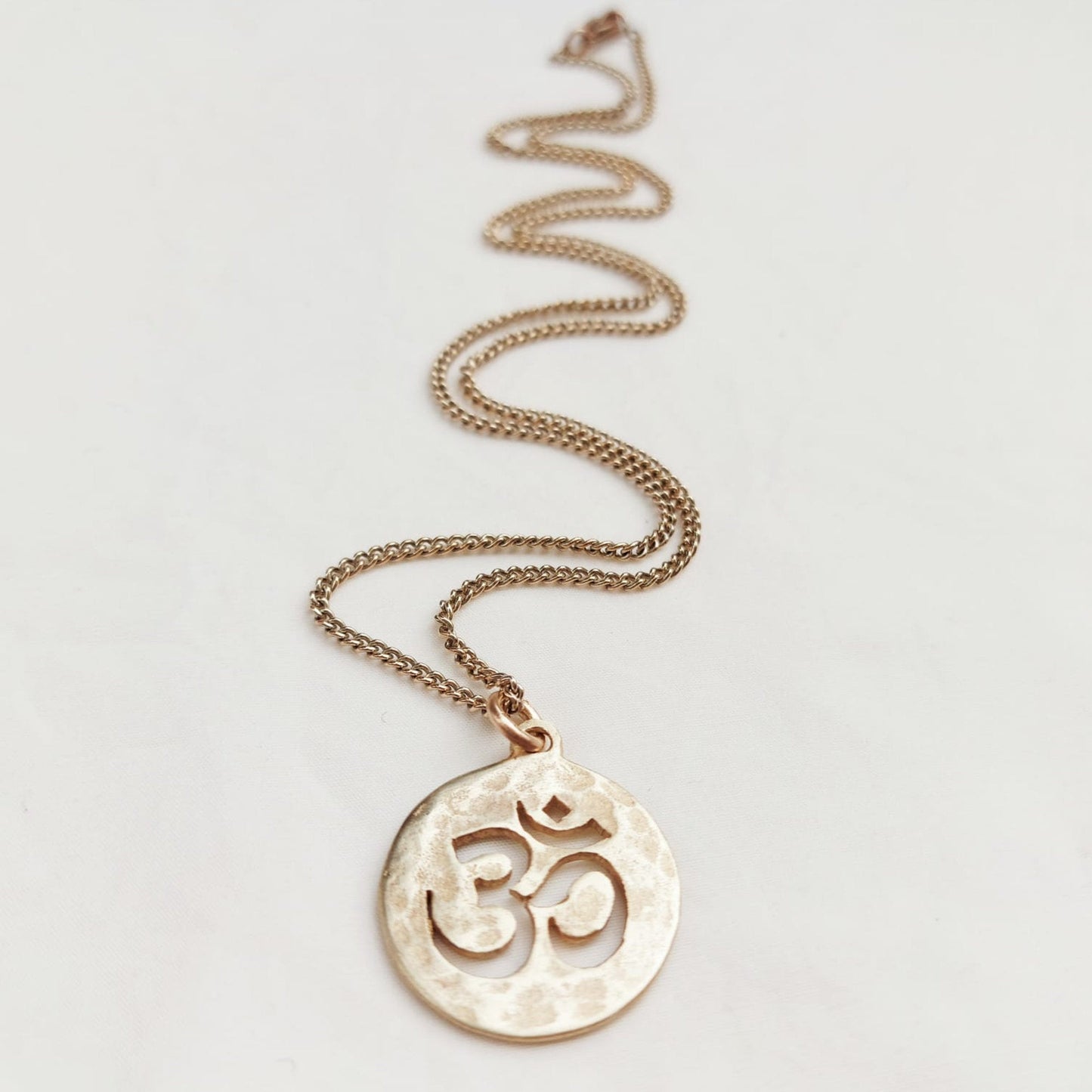 Sillaba Sacra Aum Ciondolo in Bronzo