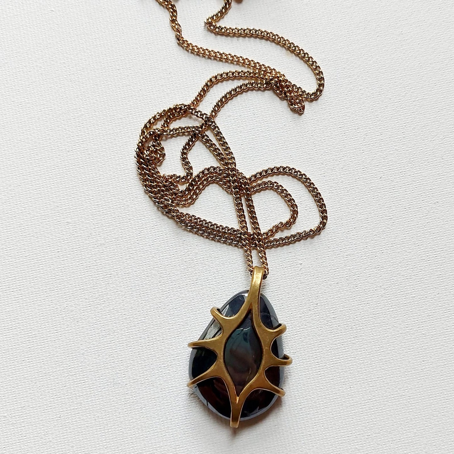 Ematite Ciondolo Grande in Ottone