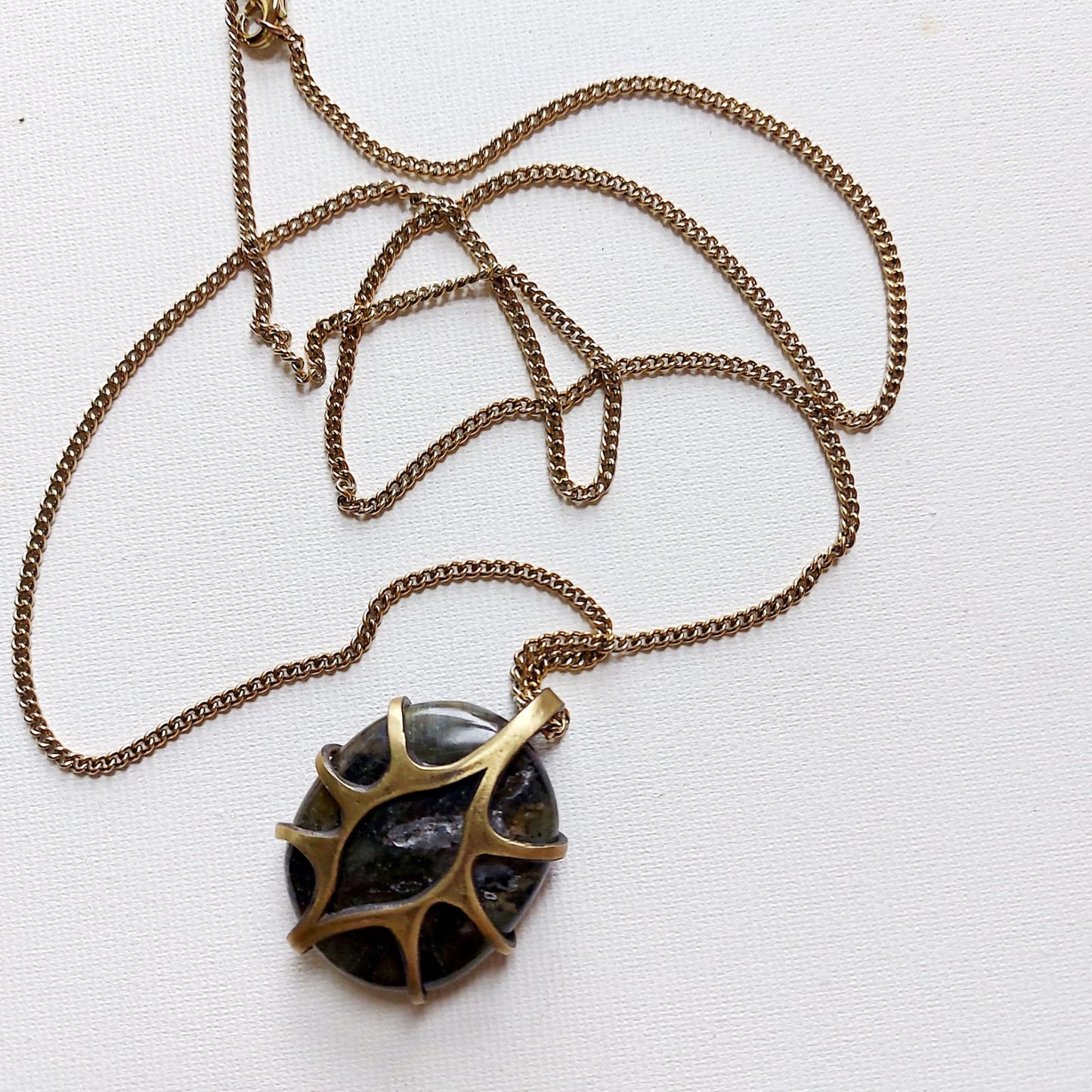 Labradorite Ciondolo Grande in Ottone