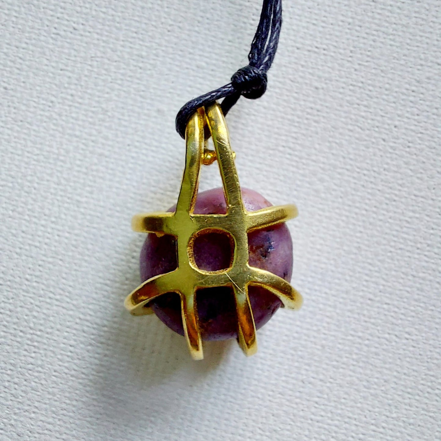 Rubino Ciondolo Piccolo in Ottone