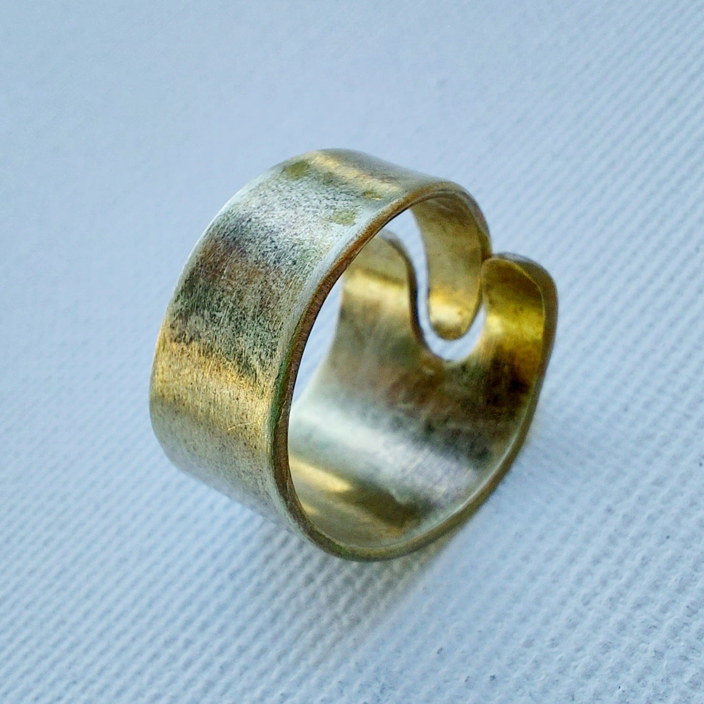 Athena Anello in Ottone Etico