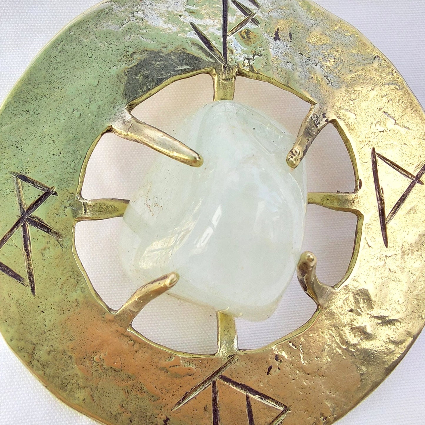 Talismano Runico Acquamarina con Rune Legate Ciondolo in Ottone