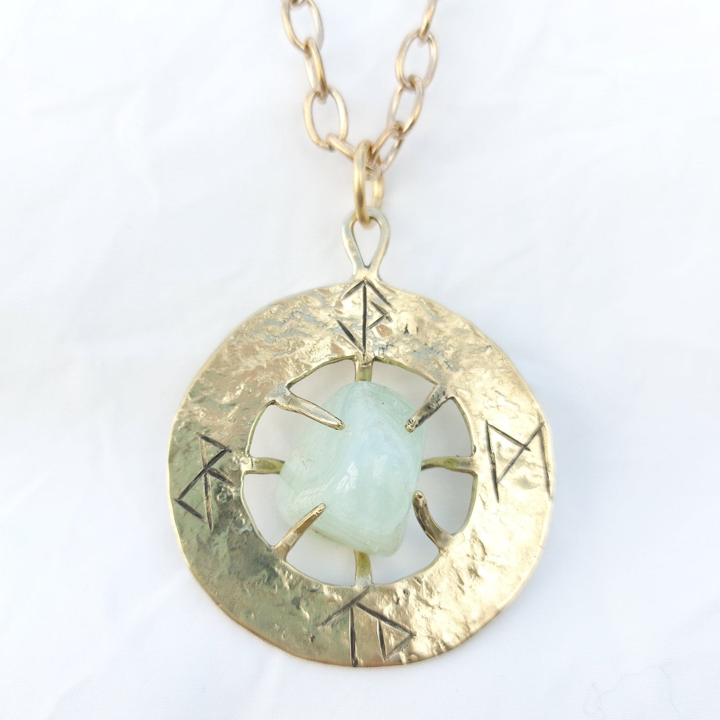 Talismano Runico Acquamarina con Rune Legate Ciondolo in Ottone