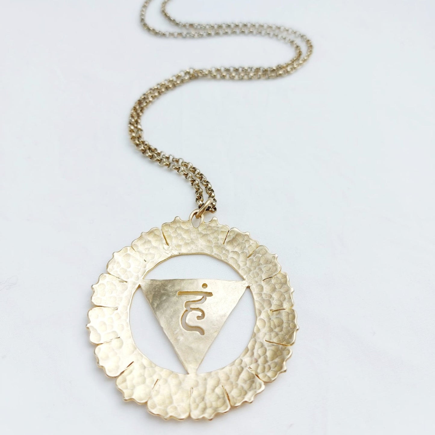 Vishuddha Quinto Chakra Ciondolo in Ottone