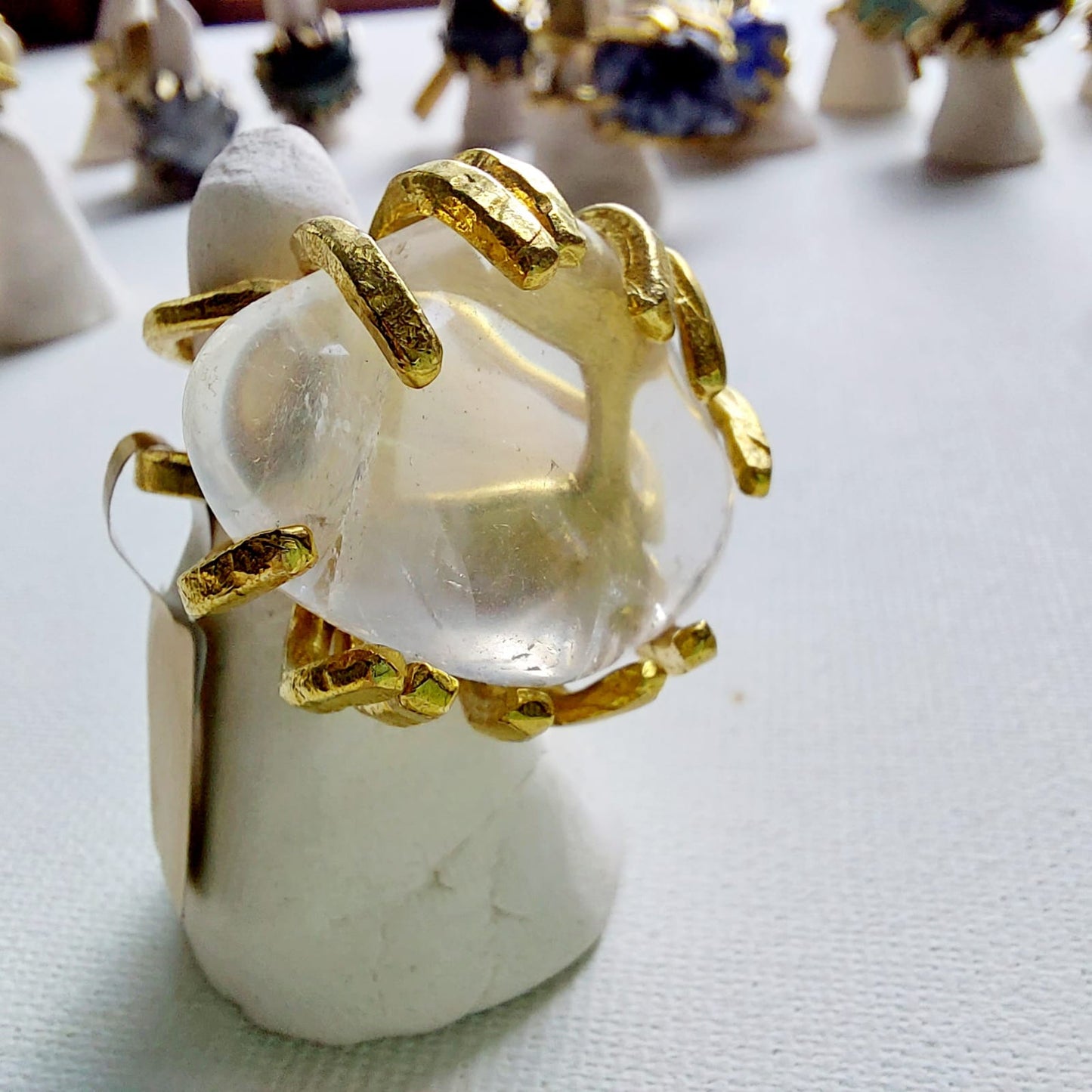 Cristallo di Rocca Anello delle Valkyrie in Ottone