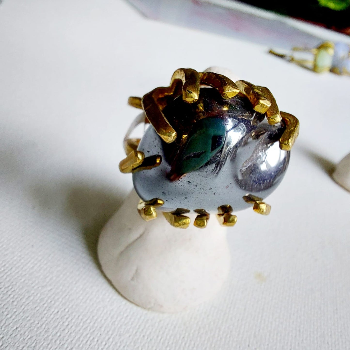 Ematite Anello delle Valkyrie in Ottone