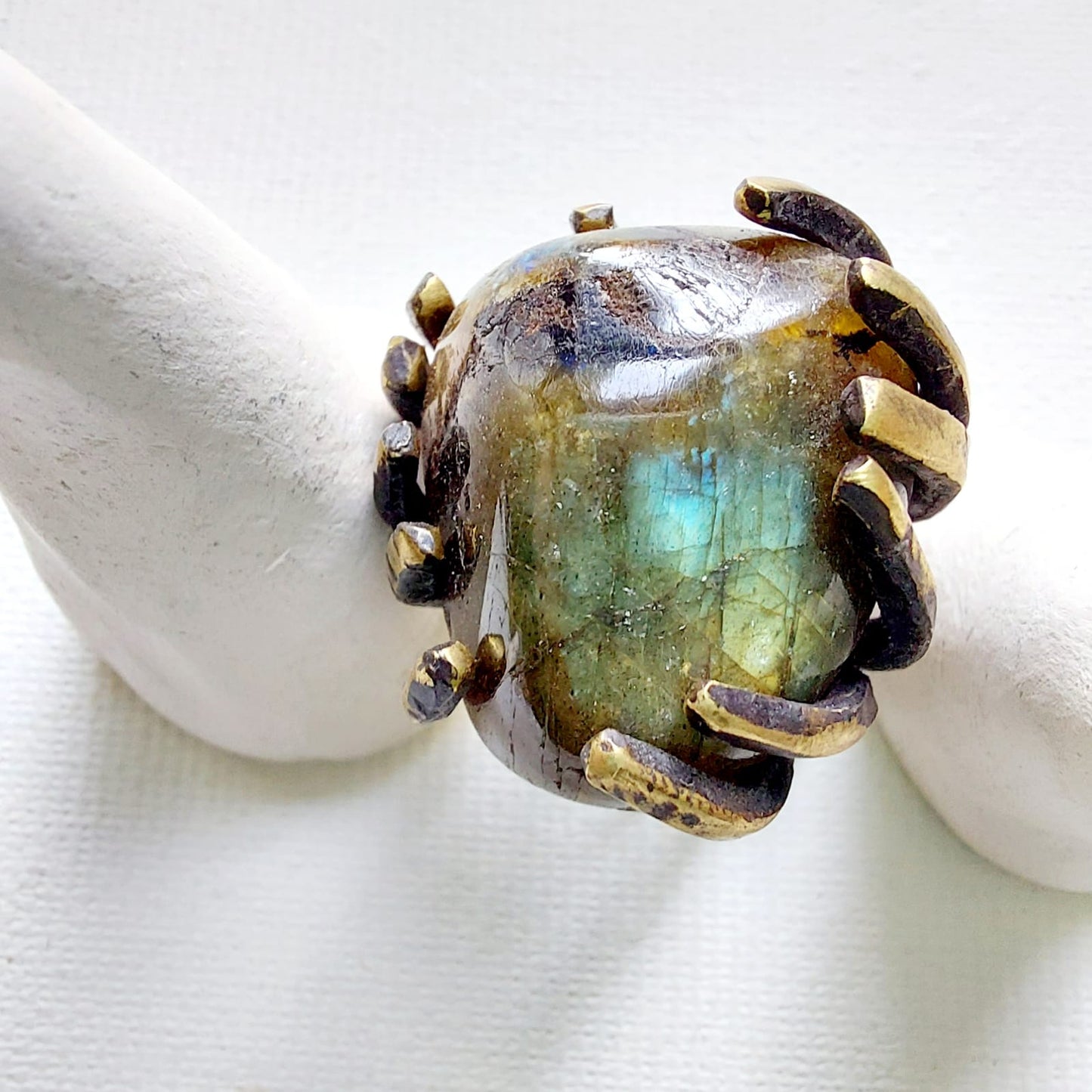 Labradorite Anello delle Valkyrie in Ottone