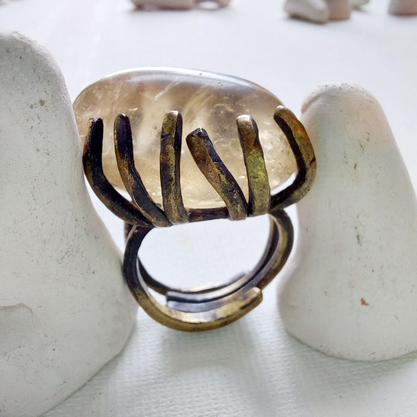 Quarzo Citrino Anello delle Valkyrie in Ottone