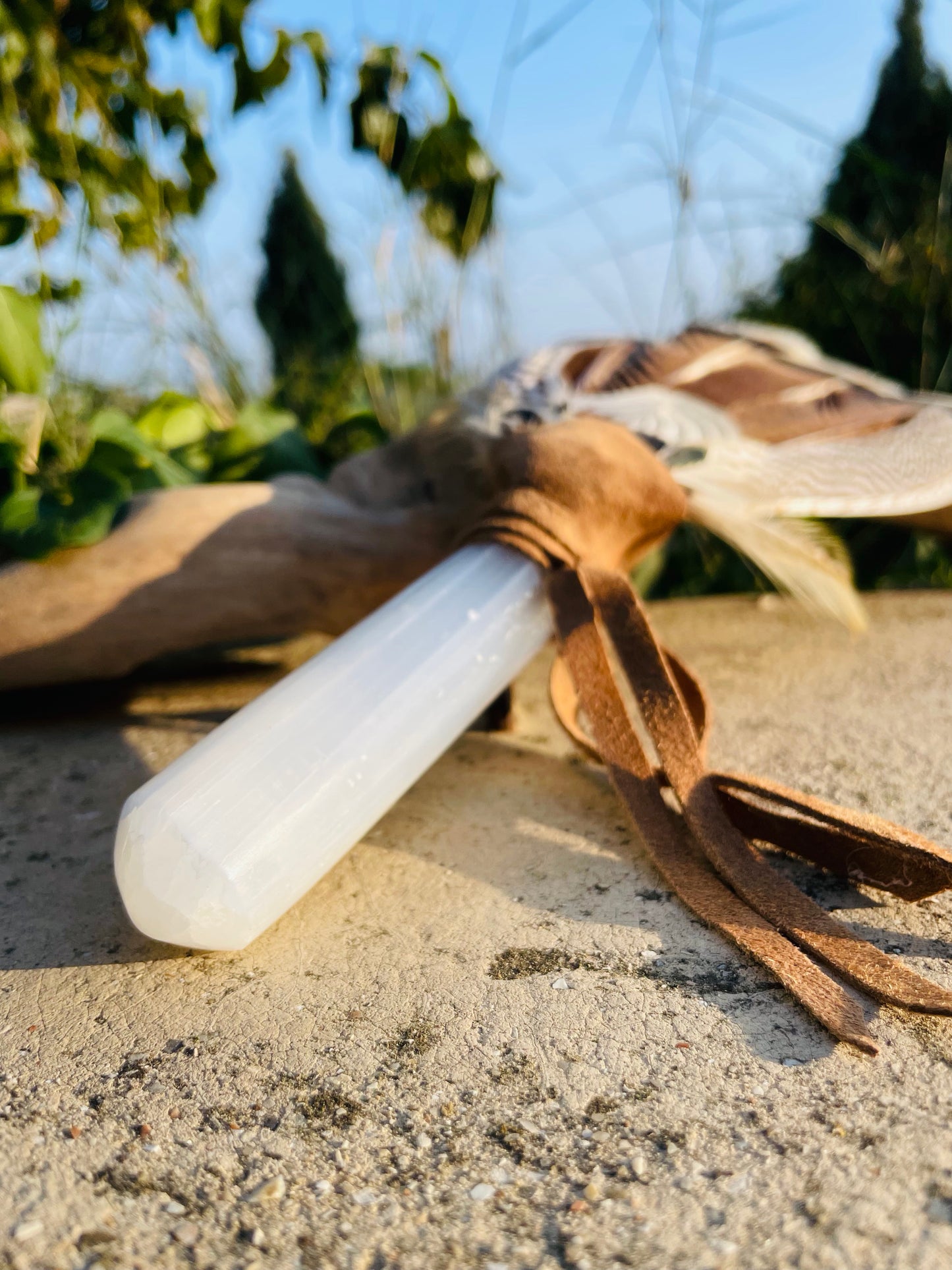 Selenite Prayer Fan - Feminine Energy Sky