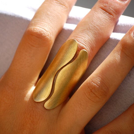 Tanith Anello in Ottone Etico