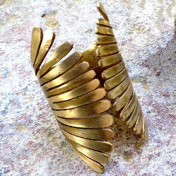 Isis Anello in Ottone Etico