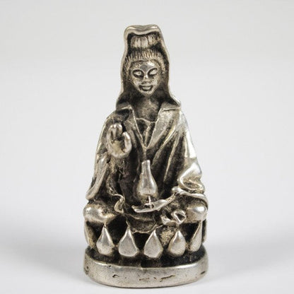 Statua Buddha Amida in meditazione