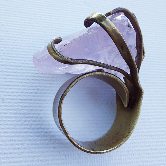 Anello "Belle Helene" Quarzo Rosa Naturale e Ottone Etico