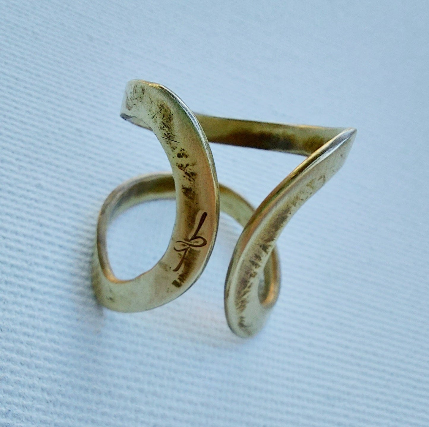 Ninlil Anello in Ottone Etico