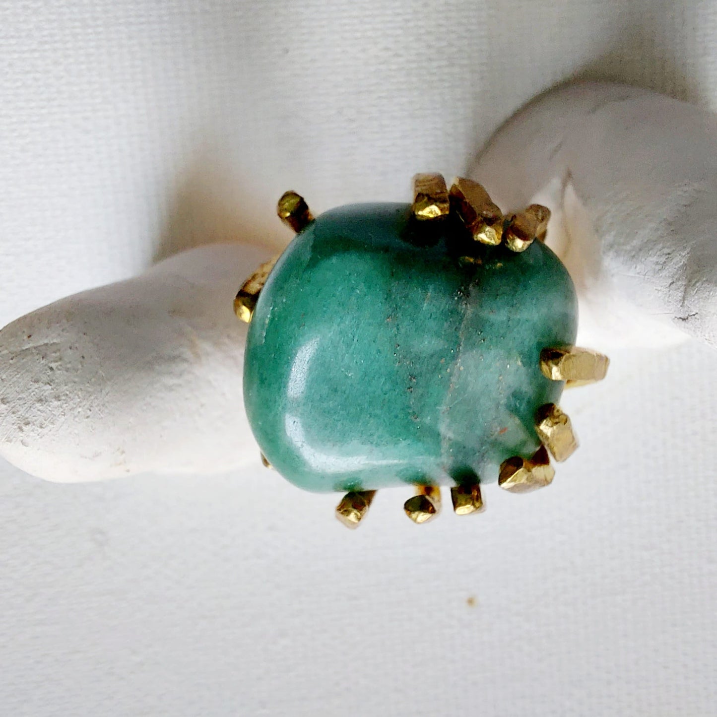 Giada Verde Anello delle Valkyrie in Ottone