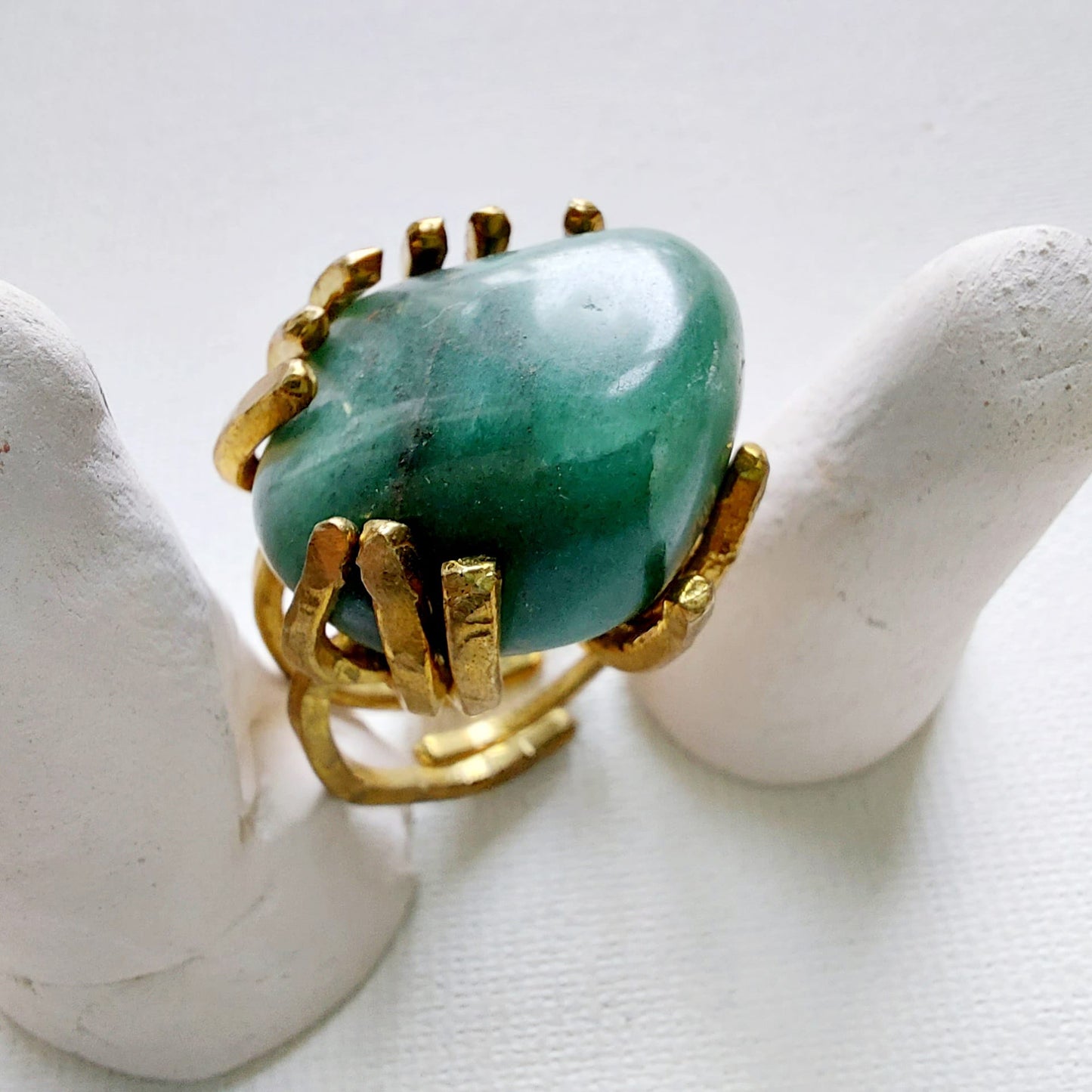 Giada Verde Anello delle Valkyrie in Ottone